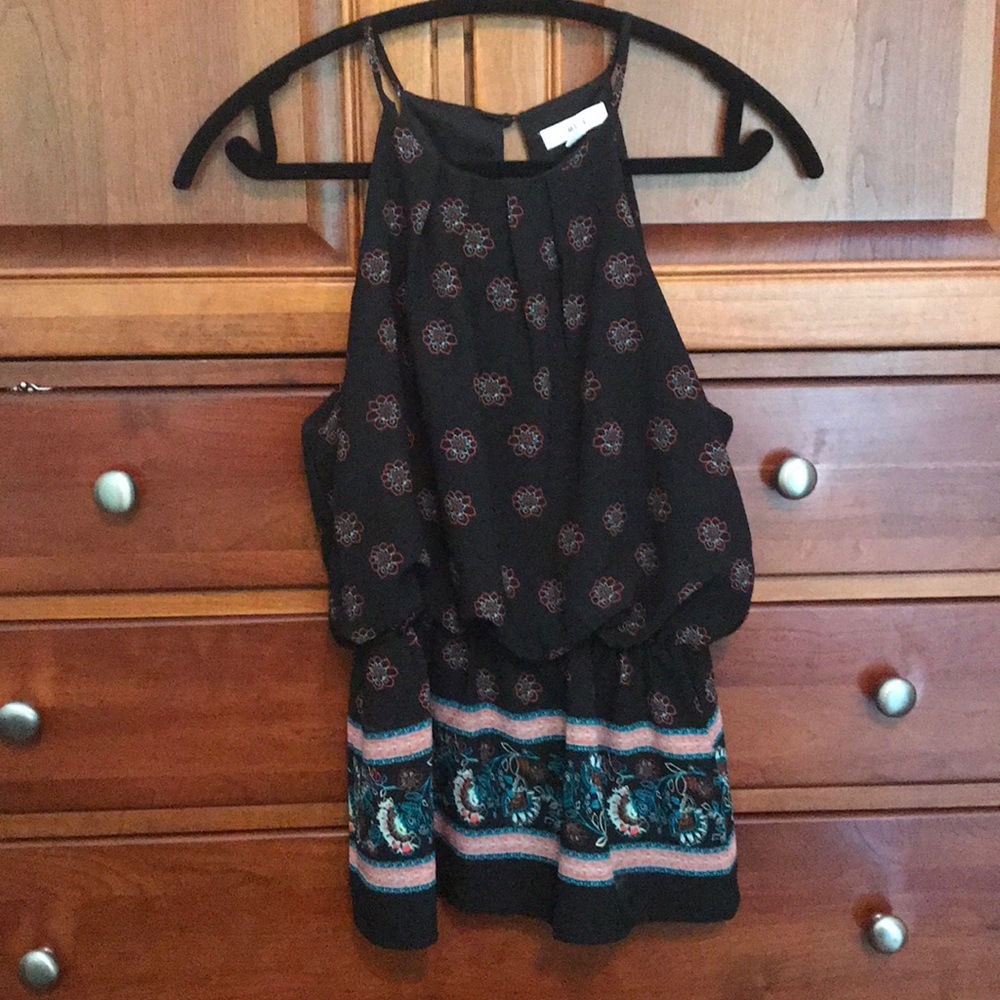 Boutique top!!